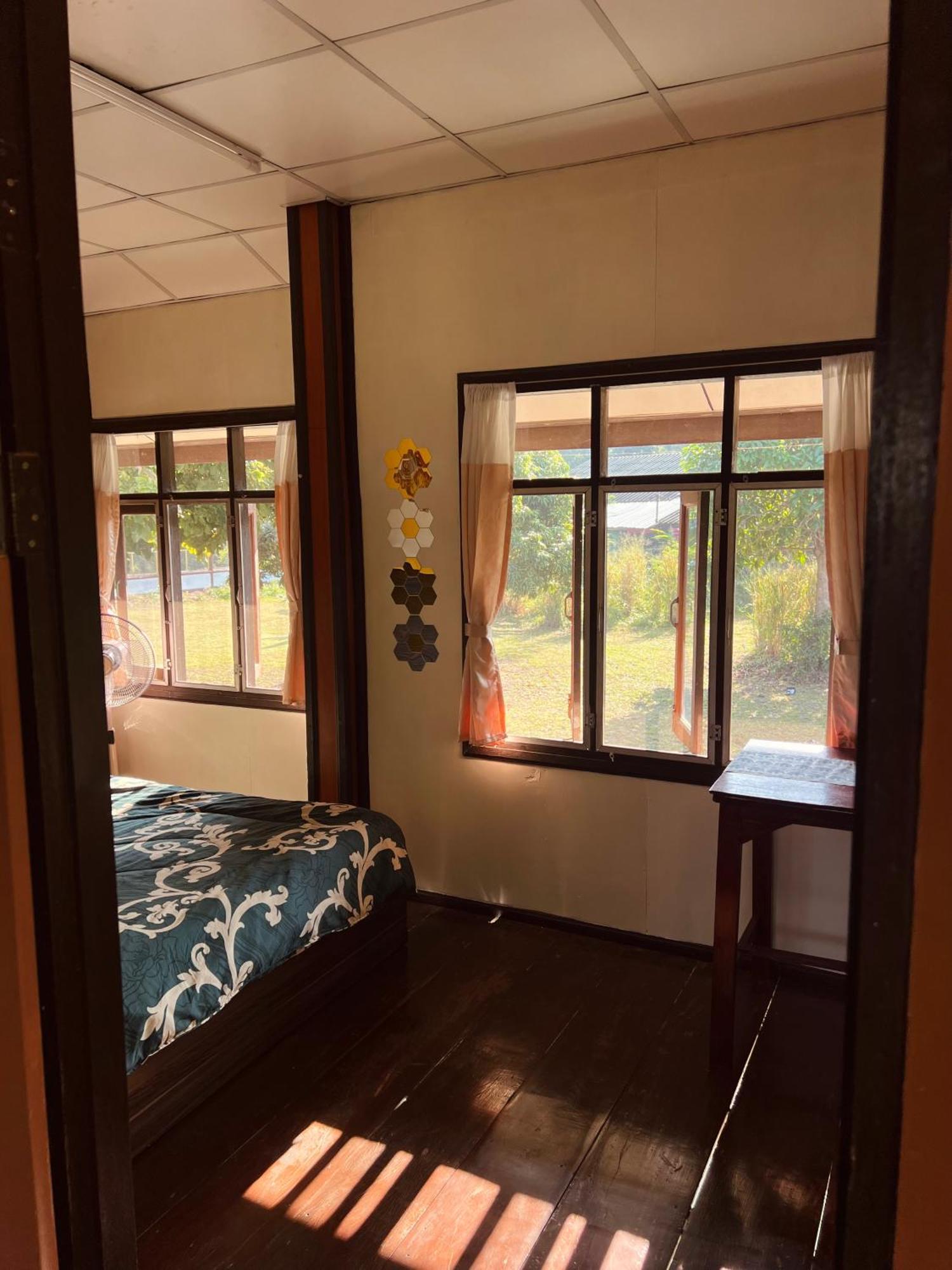 Regal Eagle Golf-centric Thai House And Garden בית נופש *